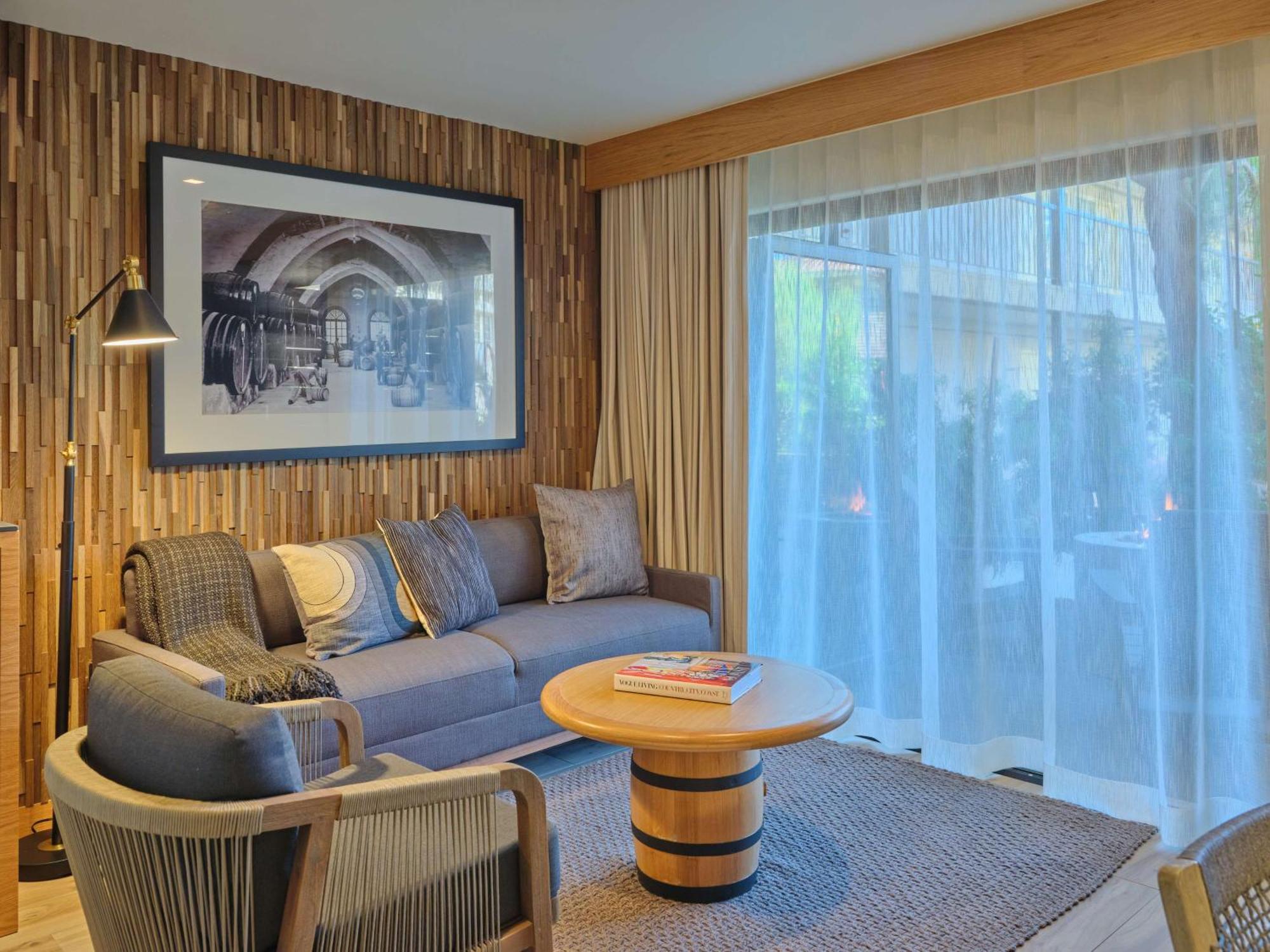 Embassy Suites By Hilton Napa Valley Екстер'єр фото