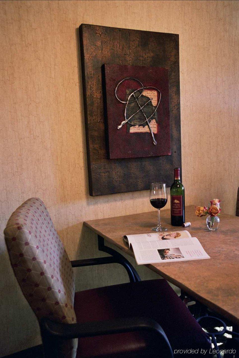 Embassy Suites By Hilton Napa Valley Номер фото